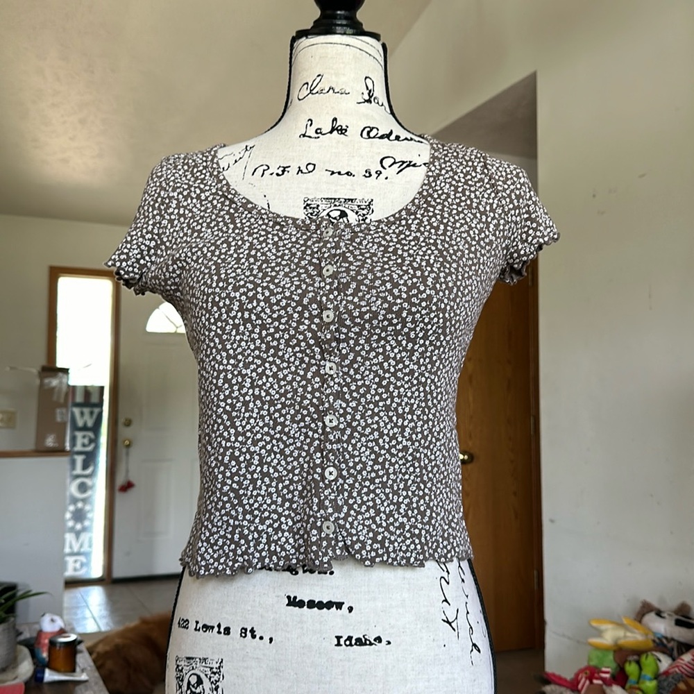 Brandy Melville top